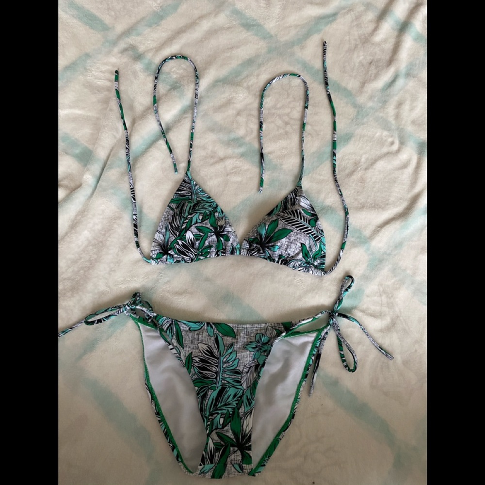 2 piece swimsuit